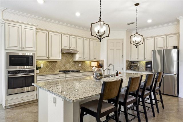 12007 PERENNIAL PLACE, Lakewood Ranch, FL 34211