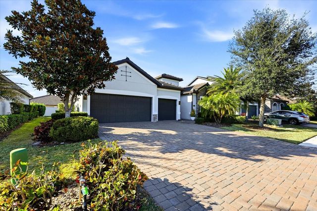 12007 PERENNIAL PLACE, Lakewood Ranch, FL 34211