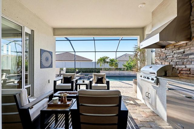 12007 PERENNIAL PLACE, Lakewood Ranch, FL 34211