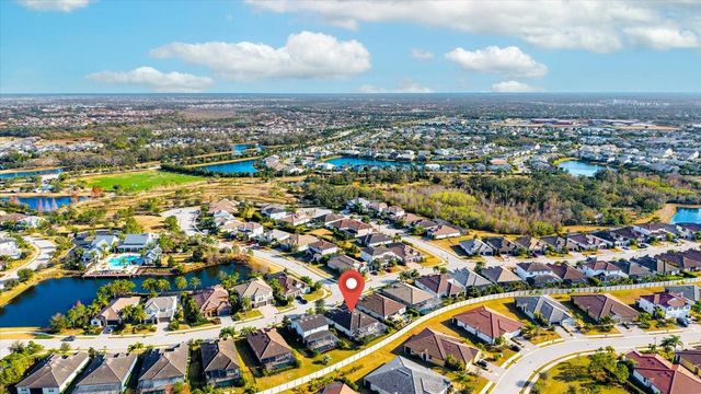 12007 PERENNIAL PLACE, Lakewood Ranch, FL 34211