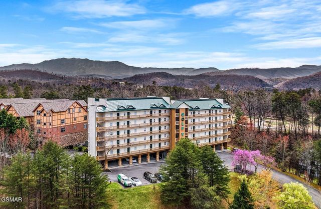 820 Golf View Boulevard, Pigeon Forge, TN 37863