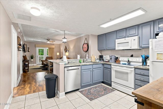 820 Golf View Boulevard, Pigeon Forge, TN 37863