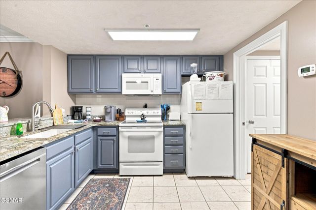 820 Golf View Boulevard, Pigeon Forge, TN 37863