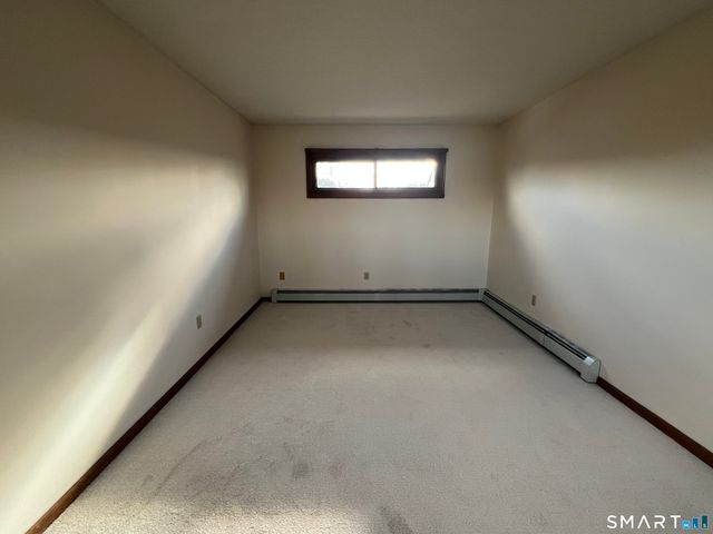 649 Middle Turnpike East APT E, Manchester, CT 06040