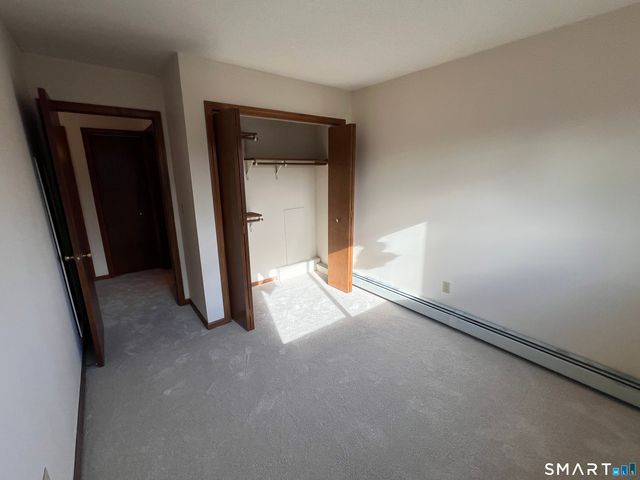 649 Middle Turnpike East APT E, Manchester, CT 06040