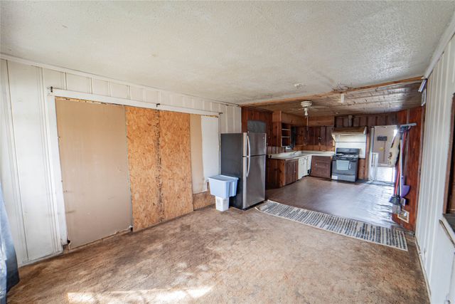 1109 W Elm Street, Breckenridge, TX 76424