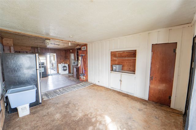 1109 W Elm Street, Breckenridge, TX 76424