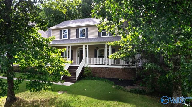 10019 Windy Wood Drive SE, Huntsville, AL 35803