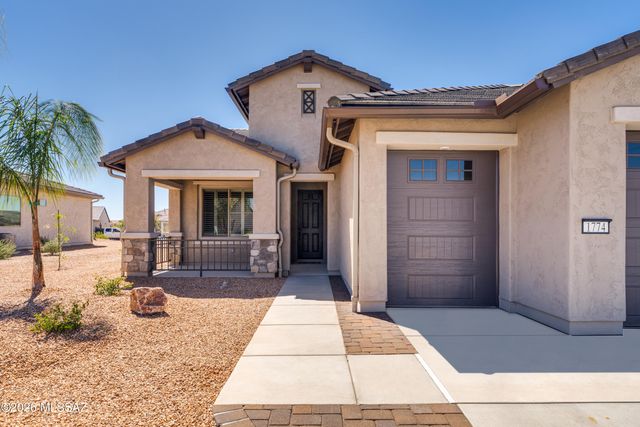 1774 E Wintergreen Drive, Green Valley, AZ 85614