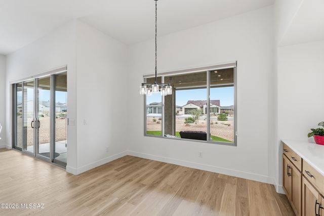 1774 E Wintergreen Drive, Green Valley, AZ 85614