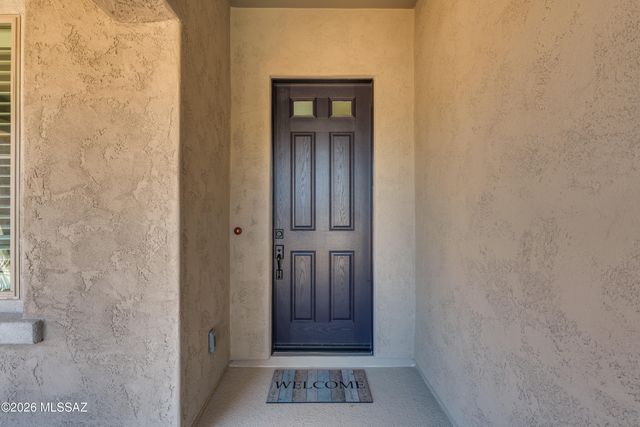 1774 E Wintergreen Drive, Green Valley, AZ 85614