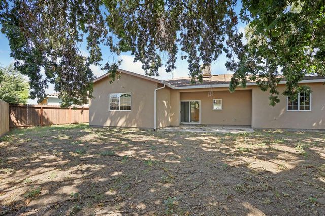 9421 Carter Ct, Stockton, CA 95209