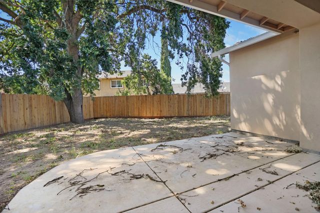 9421 Carter Ct, Stockton, CA 95209