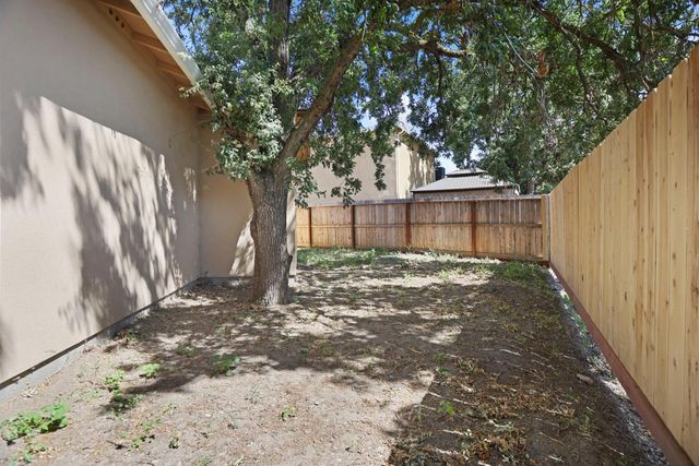 9421 Carter Ct, Stockton, CA 95209