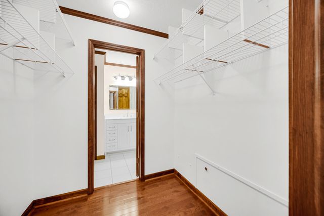5617 W Wilmens Trail, La Porte, IN 46350