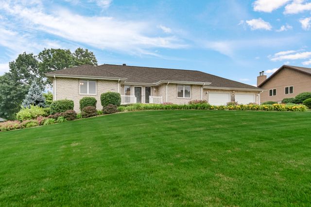 5617 W Wilmens Trail, La Porte, IN 46350