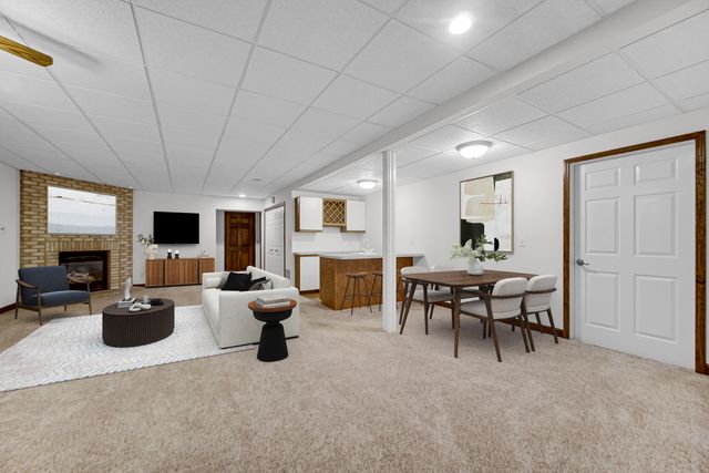 5617 W Wilmens Trail, La Porte, IN 46350