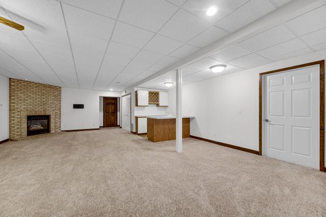 5617 W Wilmens Trail, La Porte, IN 46350