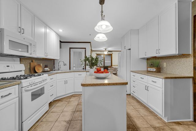 5617 W Wilmens Trail, La Porte, IN 46350