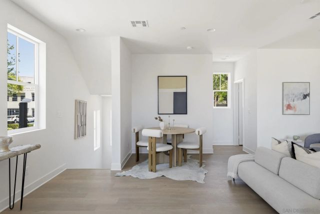 304 Ishaan Lane, San Marcos, CA 92069