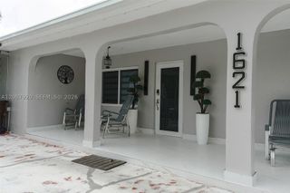 1621 E 6th Ave, Hialeah, FL 33010