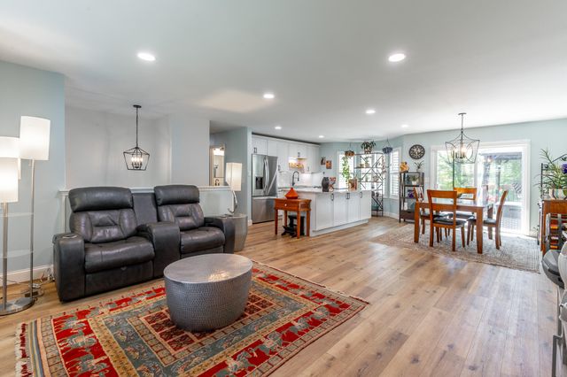 6307 Ridge Lake Road, Hixson, TN 37343