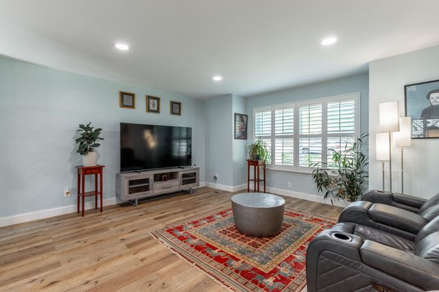 6307 Ridge Lake Road, Hixson, TN 37343