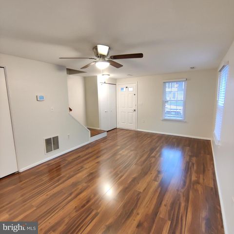 8317 GEORGIAN CT, Manassas, VA 20110