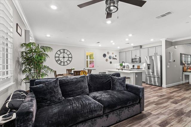 2897 Margot Ln, Turlock, CA 95382