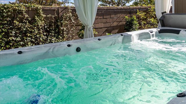 2897 Margot Ln, Turlock, CA 95382