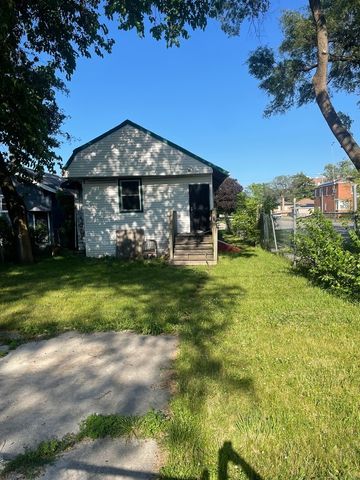 10056 S Indiana Avenue, Chicago, IL 60628