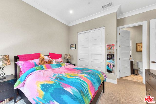 20558 W Overlook Court, Porter Ranch (los Angeles), CA 91326