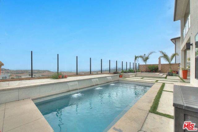 20558 W Overlook Court, Porter Ranch (los Angeles), CA 91326