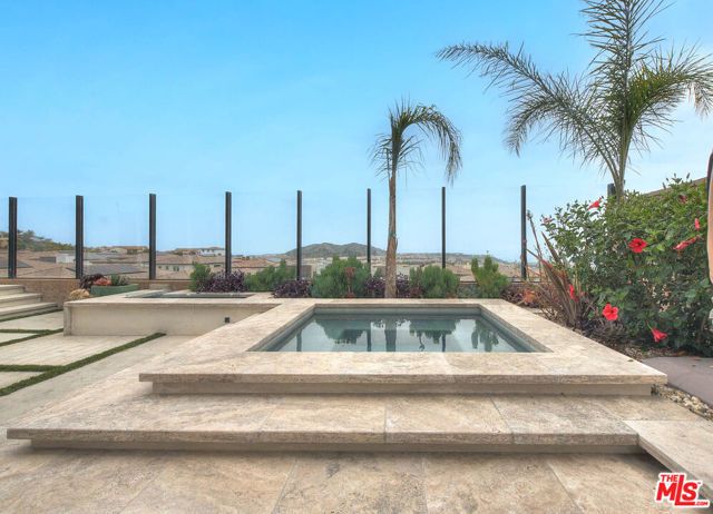 20558 W Overlook Court, Porter Ranch (los Angeles), CA 91326