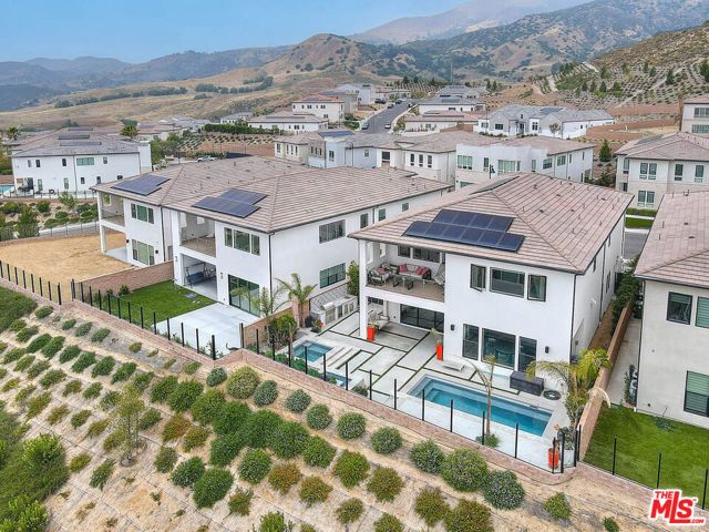 20558 W Overlook Court, Porter Ranch (los Angeles), CA 91326