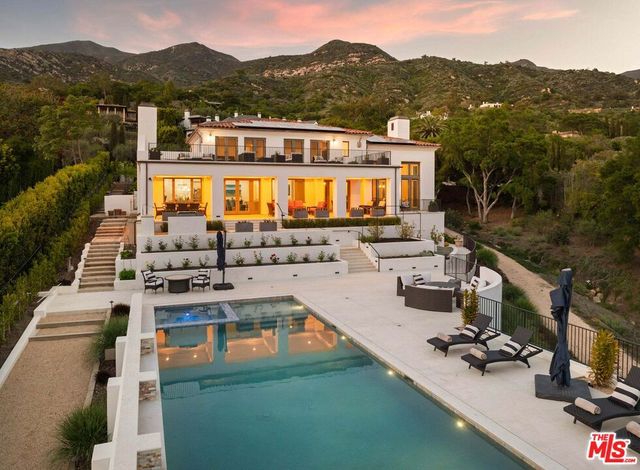 1465 E Mountain Drive, Santa Barbara, CA 93108