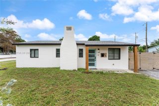 6161 NE 7th Ave ., Oakland Park, FL 33334