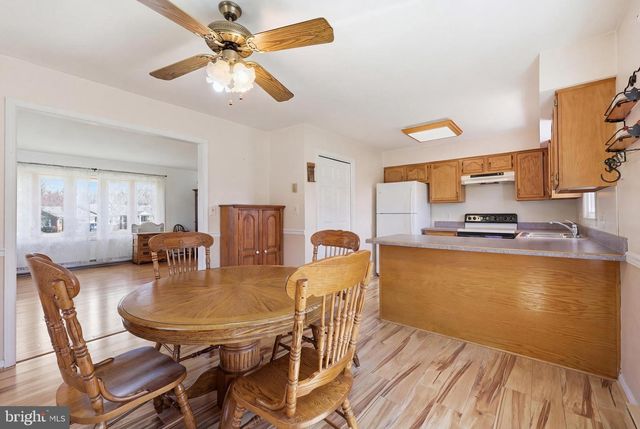 530 TUSCAWILLA DR, Charles Town, WV 25414