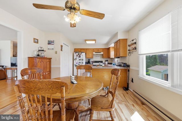530 TUSCAWILLA DR, Charles Town, WV 25414