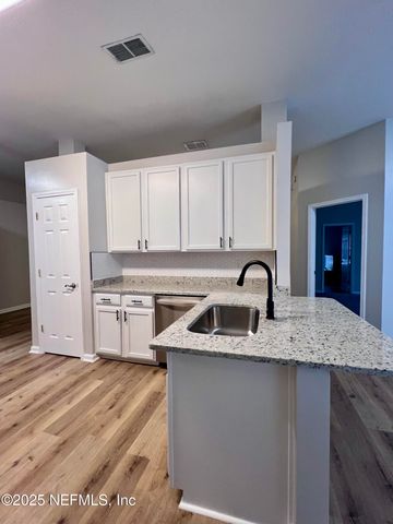 15493 TURKOMAN Circle, Jacksonville, FL 32218