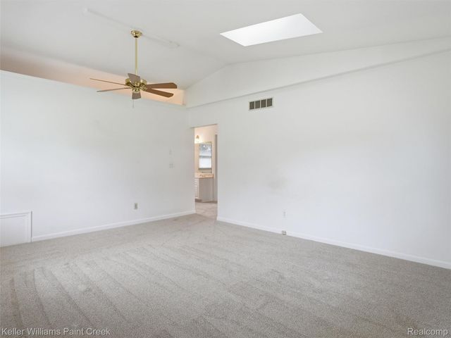 436 Broadleaf Drive, Oakland Charter Township, MI 48306