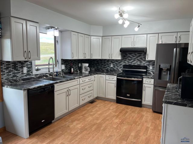 19908 BEAR BUTTE, Whitewood, SD 57793