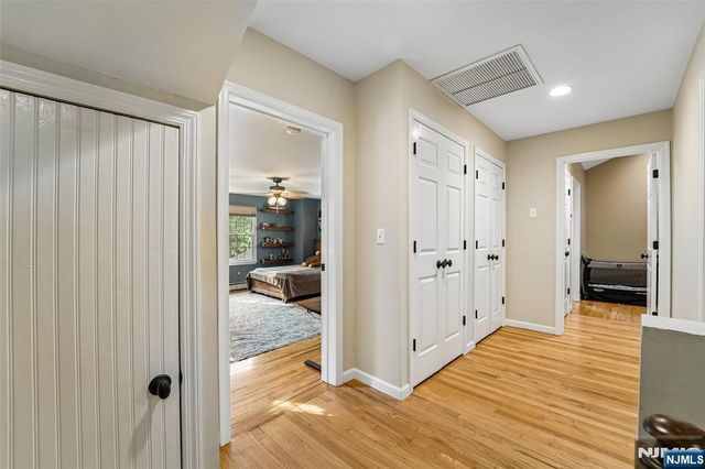58 Powell Road, Allendale, NJ 07401