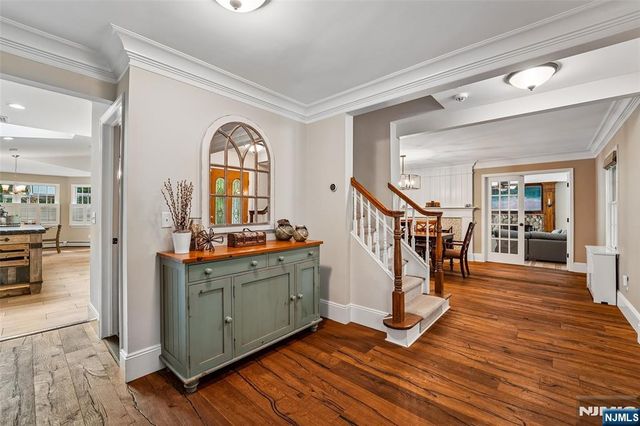58 Powell Road, Allendale, NJ 07401