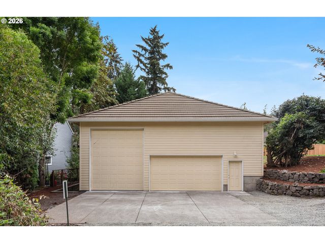 11007 Sw 32ND Ave, Portland, OR 97219