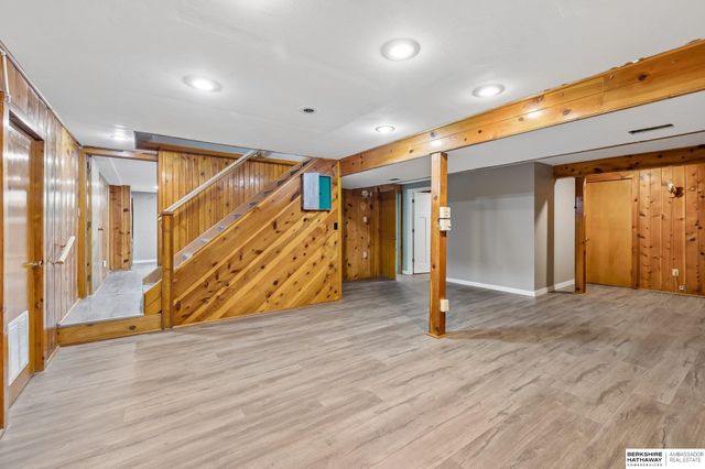 7271 Hascall Street, Omaha, NE 68124