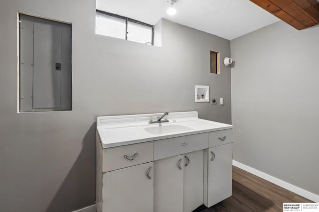 7271 Hascall Street, Omaha, NE 68124