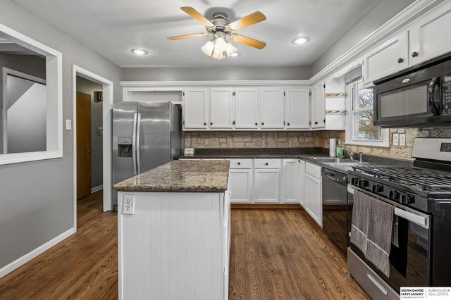 7271 Hascall Street, Omaha, NE 68124