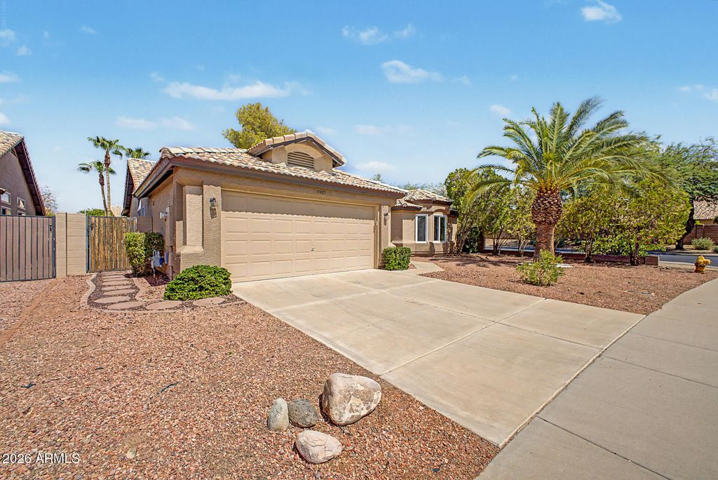 10983 W TONOPAH Drive, Peoria, AZ 85373 — photo 3