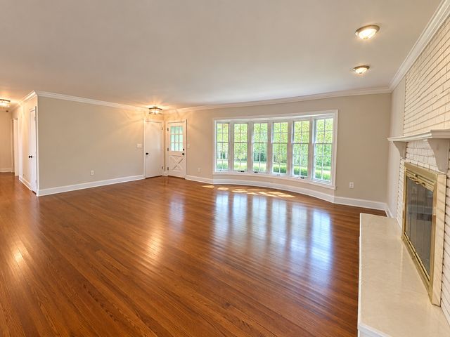 1415 Burr Oak Drive, Glenview, IL 60025